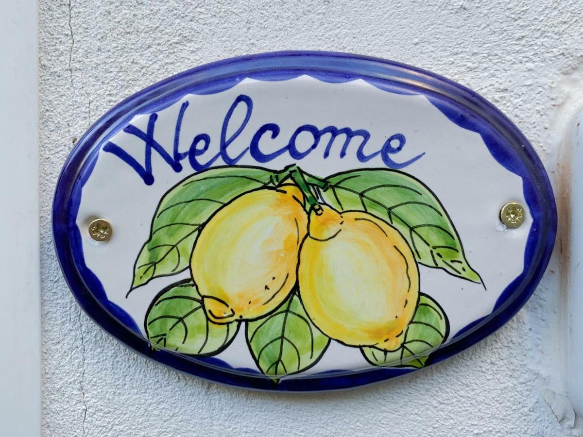 Casa Vacanze Freeholiday House Minori Eksteriør bilde